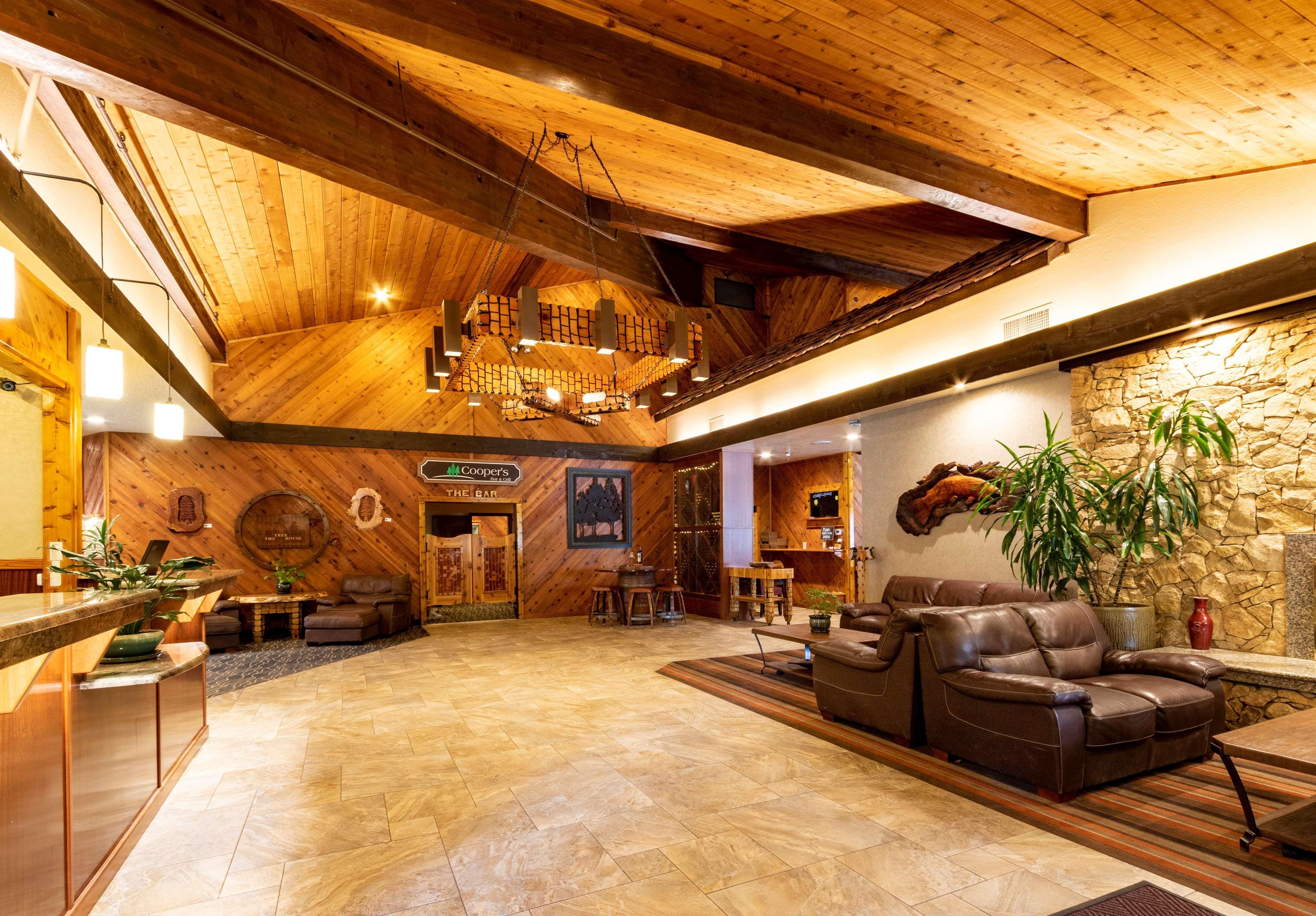 Best Western Plus Tree House Mount Shasta Exterior photo