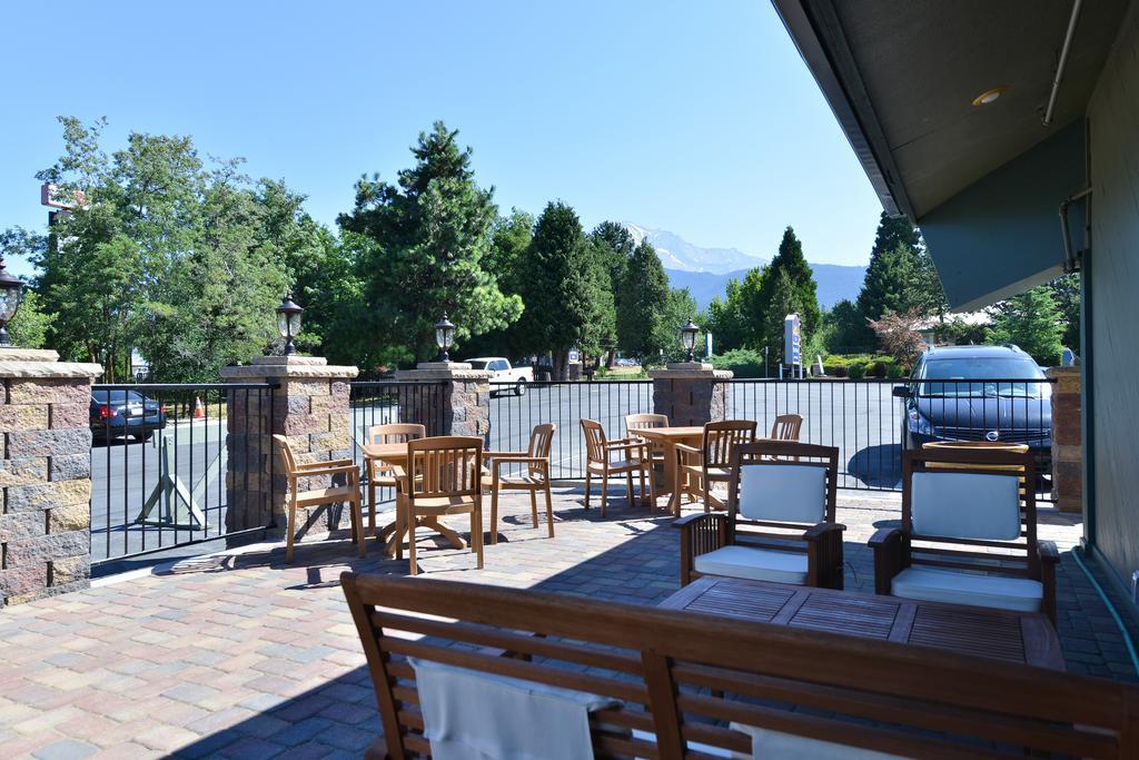 Best Western Plus Tree House Mount Shasta Exterior photo